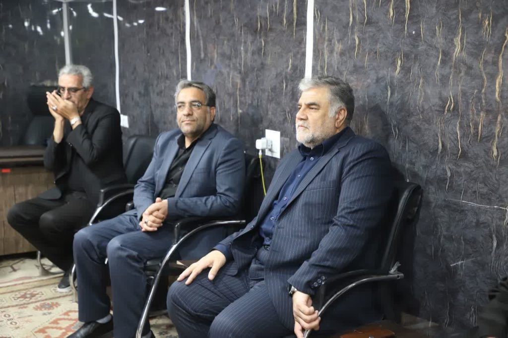 مدیران شهرداری قم در بیت امام خمینی(ره) حضور یافتند
