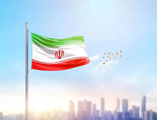 چهارمین جشنواره هنرهای تجسمی «پرچم» در قم برگزار می‌شود