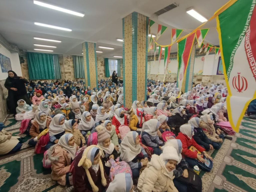 پایان دوره نخست طرح «سلام بچهها»؛ اجرای گامی هدفمند در آموزش مهارتهای زندگی و کاهش آسیبهای اجتماعی پایان دوره نخست طرح «سلام بچهها»؛ اجرای گامی هدفمند در آموزش مهارتهای زندگی و کاهش آسیبهای اجتماعی